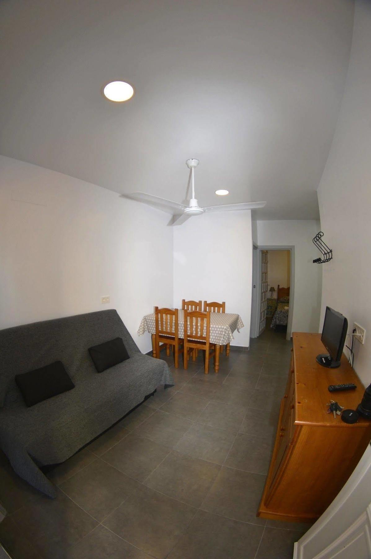 Apartamentos El Galan II Карбонерас Екстериор снимка
