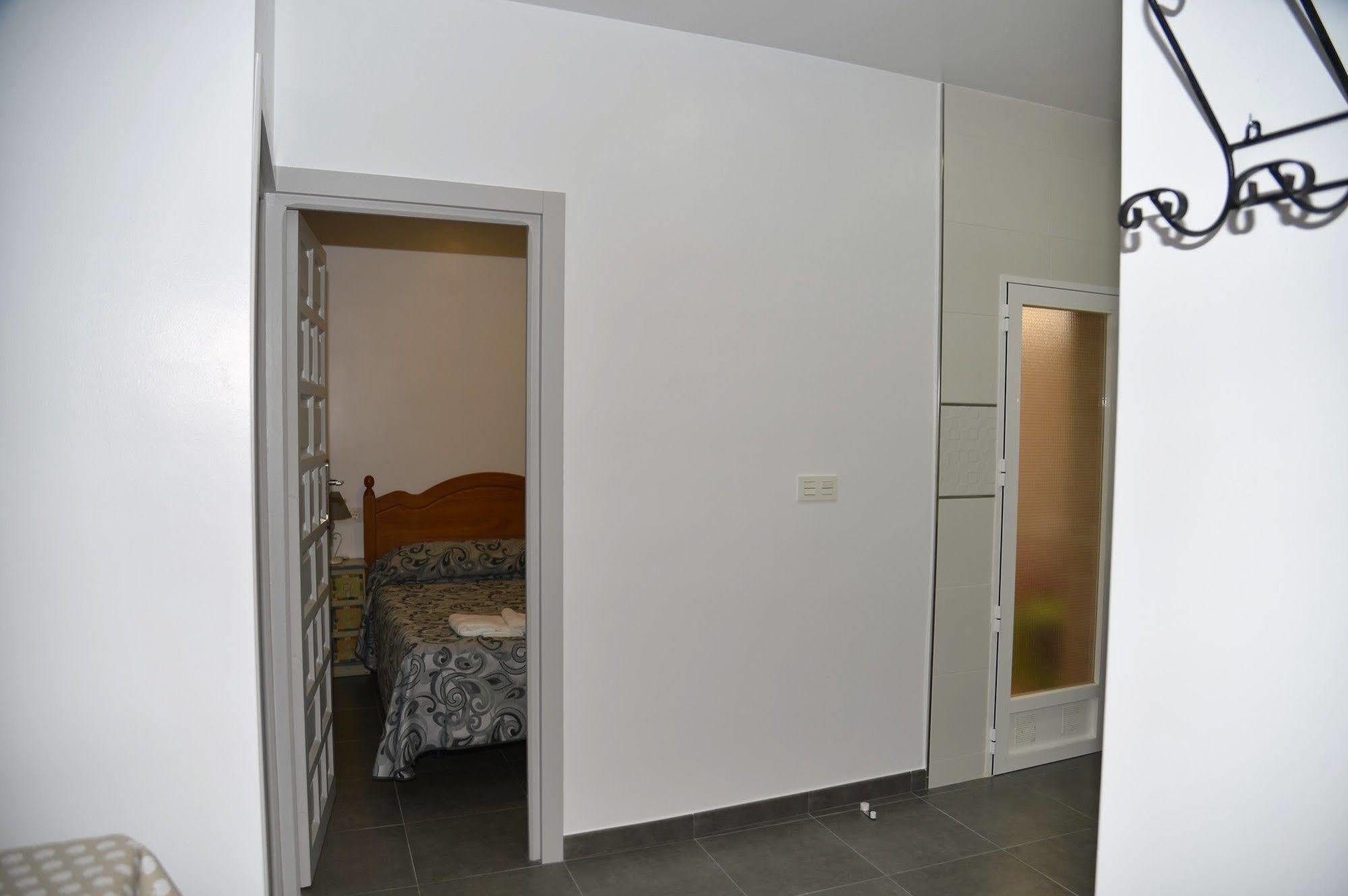 Apartamentos El Galan II Карбонерас Екстериор снимка