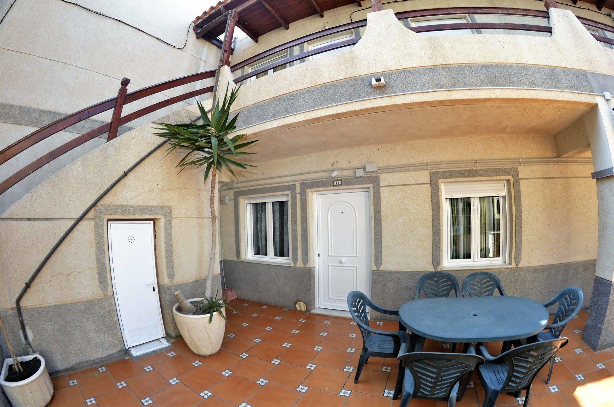 Apartamentos El Galan II Карбонерас Екстериор снимка