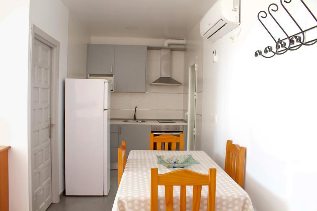 Apartamentos El Galan II Карбонерас Екстериор снимка