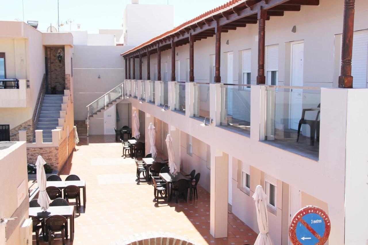 Apartamentos El Galan II Карбонерас Екстериор снимка